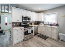 86 PRICE STREET - 12