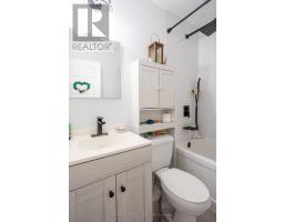 86 PRICE STREET - 24