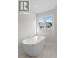 40 - 2261 LINKWAY BOULEVARD - 24