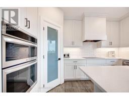 161 MCLEOD STREET - 13