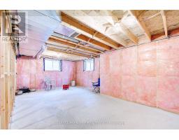 161 MCLEOD STREET - 34