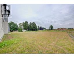 161 MCLEOD STREET - 36