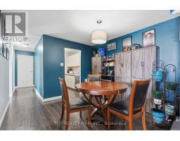 805 - 986 HURON STREET - 12