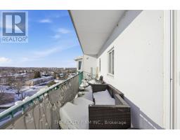 805 - 986 HURON STREET - 25