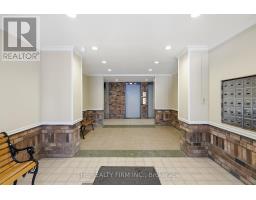 805 - 986 HURON STREET - 5