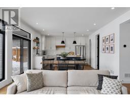 160 FOXBOROUGH PLACE - 11