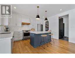 160 FOXBOROUGH PLACE - 14