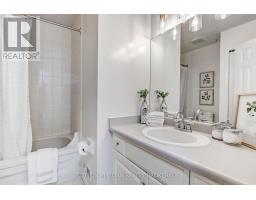 135 GERALD CRESCENT - 12