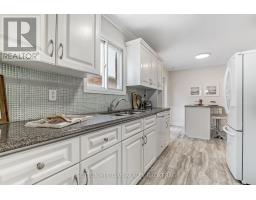 135 GERALD CRESCENT - 5