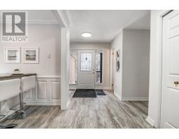 135 GERALD CRESCENT - 9