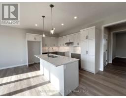 10 HORIZON COURT - 24