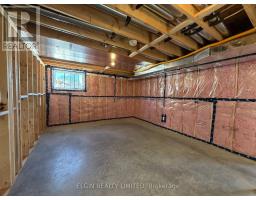 10 HORIZON COURT - 25