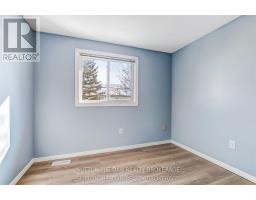 63 - 70 CHAPMAN COURT - 12