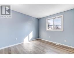 63 - 70 CHAPMAN COURT - 13