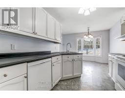 63 - 70 CHAPMAN COURT - 3