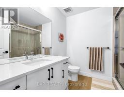 26 - 1870 ALDERSBROOK GATE - 22