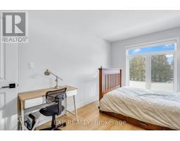 26 - 1870 ALDERSBROOK GATE - 26