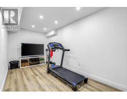 26 - 1870 ALDERSBROOK GATE - 33