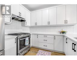 26 - 1870 ALDERSBROOK GATE - 8