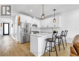 26 - 1870 ALDERSBROOK GATE - 9