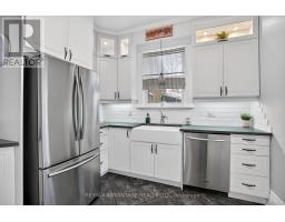 258 RIDOUT STREET S - 16