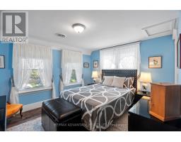 32 ST ANDREW STREET S - 25