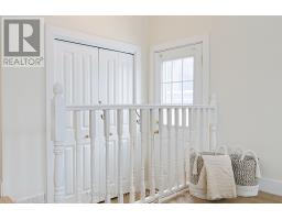 696 GRIFFITH STREET - 15