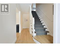 696 GRIFFITH STREET - 18