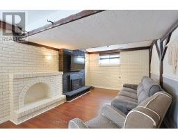 696 GRIFFITH STREET - 29