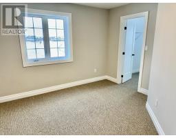 79 HICKORY LANE - 18