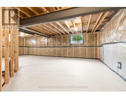 79 HICKORY LANE - 30