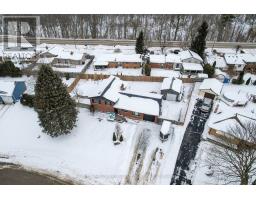 264 CHITTICK CRESCENT - 2