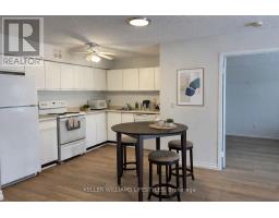 320 - 15 JACKSWAY CRESCENT - 3