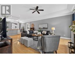 5 BARON CRESCENT - 15