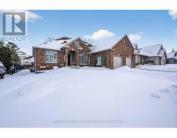 5 BARON CRESCENT - 2