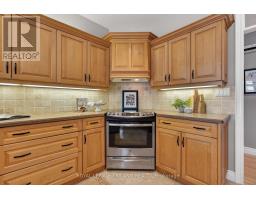 5 BARON CRESCENT - 20