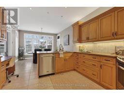 5 BARON CRESCENT - 21