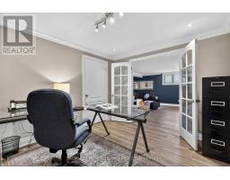 5 BARON CRESCENT - 35