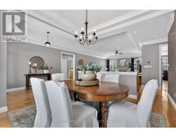 5 BARON CRESCENT - 9