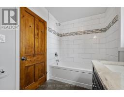 70129 EVERGREEN LINE - 19