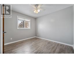 70129 EVERGREEN LINE - 23