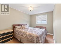 805 DEVERON CRESCENT - 20