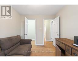 805 DEVERON CRESCENT - 23