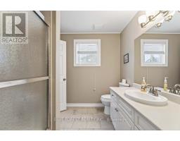 805 DEVERON CRESCENT - 24