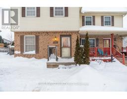 805 DEVERON CRESCENT - 3