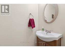 805 DEVERON CRESCENT - 33