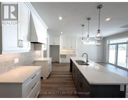 256 RENAISSANCE DRIVE - 9