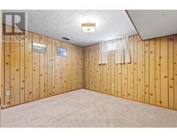 33 CORNELL CRESCENT - 31