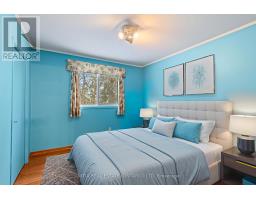 30 STONEY COURT - 19