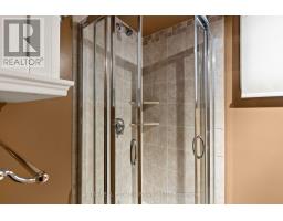 30 STONEY COURT - 28